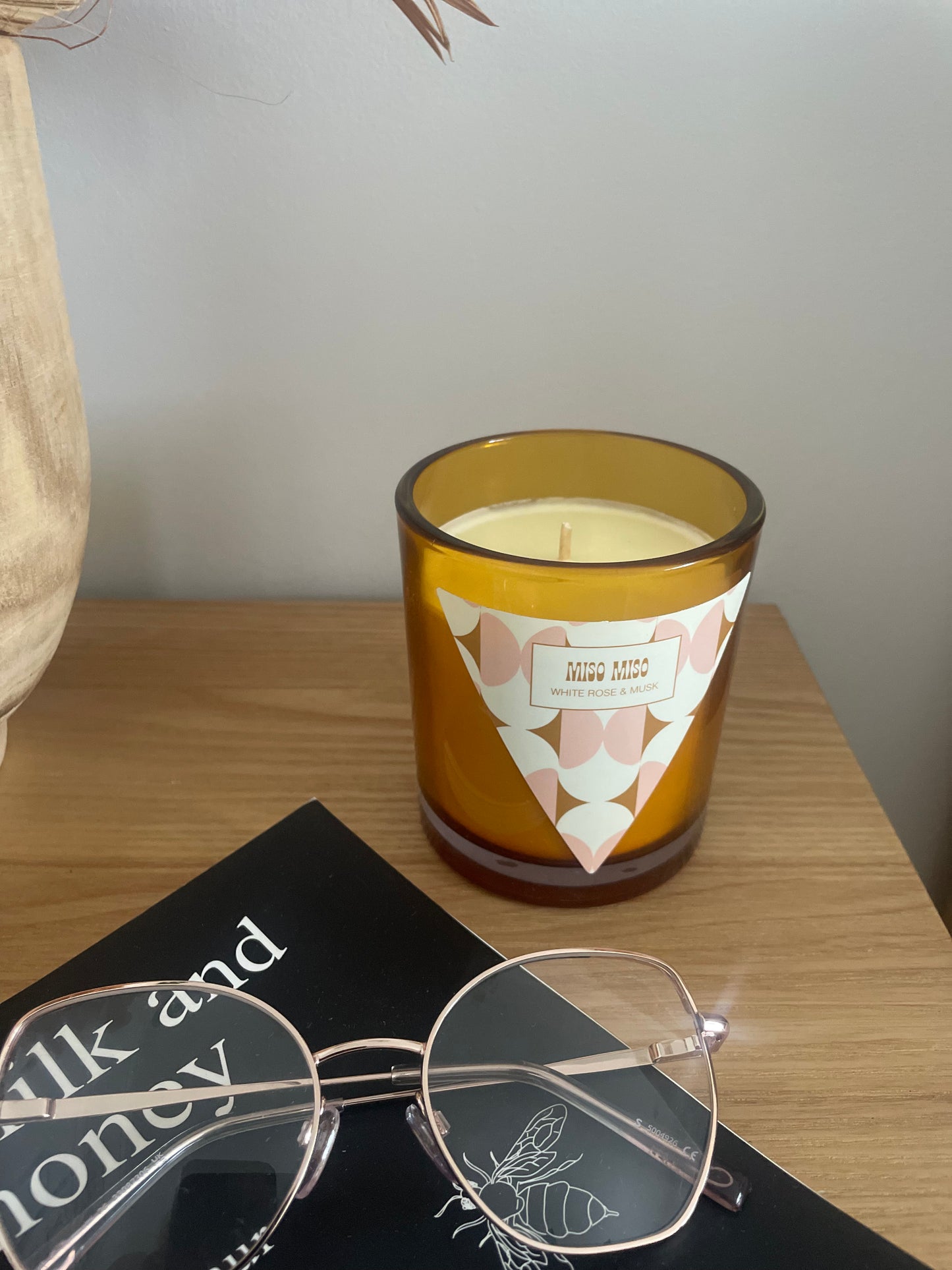 Miso Miso Scented Candle - White Rose & Musk